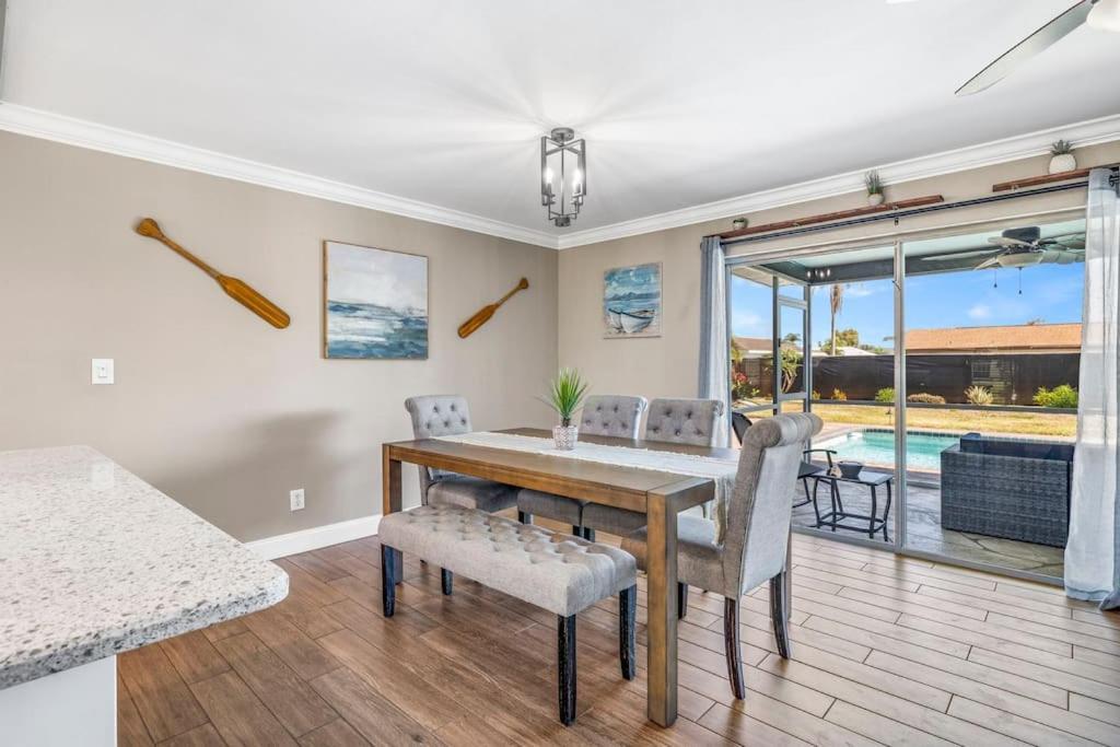 Palm Haven! Villa Кейп Корал Екстериор снимка
